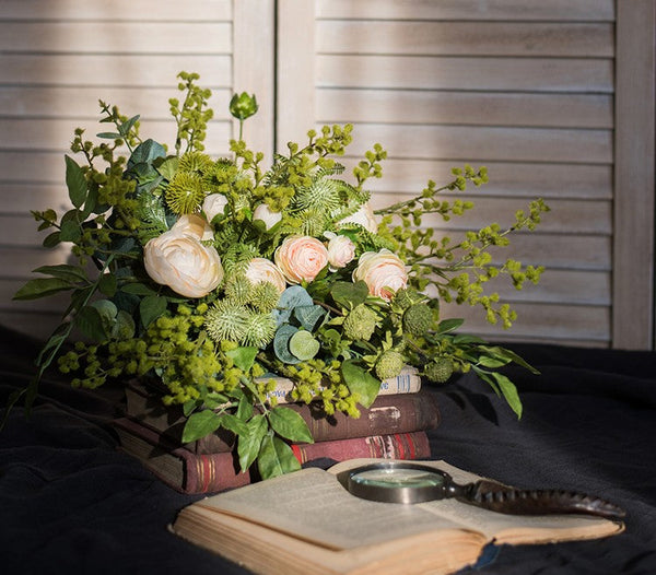 Spring Flower Arrangement for Living Room, Ranunculus Asiaticus, Globe Amaranth, Botany Plants, Beautiful Modern Flower Arrangement Ideas for Home Decoration-Grace Painting Crafts