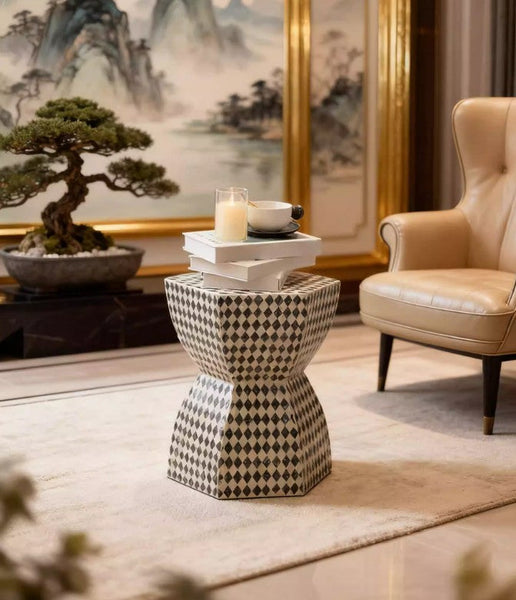 Modern Side Table, Bedside Small Side Table, Contemporary Bedside Table, Small End Table, Shell Small Sofa Side Table, Portable Casual Side Table, Creative Coffee Table, Contemporary Side Table-Grace Painting Crafts