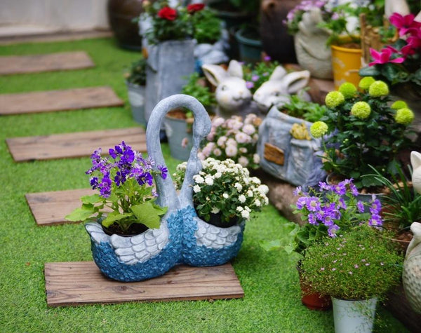 Large Mother and Baby Swans for Garden, Swan Flowerpot, Animal Statue for Garden Courtyard Ornament, Villa Outdoor Decor Gardening Ideas-Grace Painting Crafts