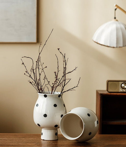 Ceramic Bud Vases, Small Flower Vases on Table, Handmade Water Holding Flower Vase, Modern Porcelain Flower Vases-Grace Painting Crafts