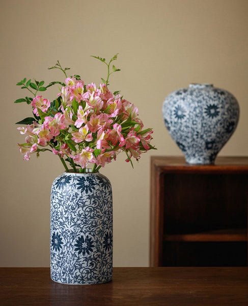 Vintage Bouquet Flower Vases, Centerpiece on Dining Table, Large Blue Flower Vase on Table, Handmade Porcelain Flower Vases Urn, Water Holding Flower Vases-Grace Painting Crafts