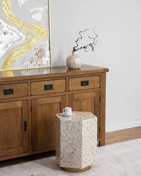 Creative Coffee Table, Contemporary Small Sofa Side Table, Shell Small Side Table, Portable Casual Side Table, Unique Small End Table-Grace Painting Crafts