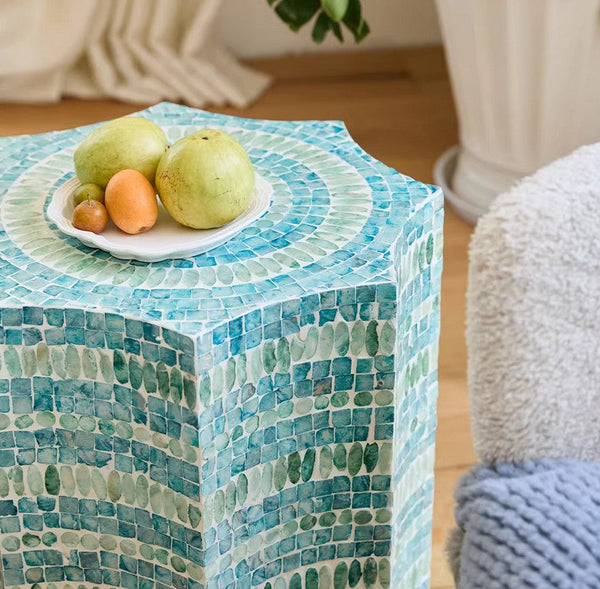 Shell Small Sofa Side Table, Contemporary Bedside Table, Bedside Small Side Table, Modern Side Table, Small End Table, Portable Casual Side Table, Creative Coffee Table, Contemporary Side Table-Grace Painting Crafts