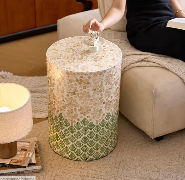 Creative Coffee Table, Contemporary Side Table, Small End Table, Portable Casual Side Table, Shell Small Sofa Side Table, Modern Side Table, Contemporary Bedside Table, Bedside Small Side Table-Grace Painting Crafts