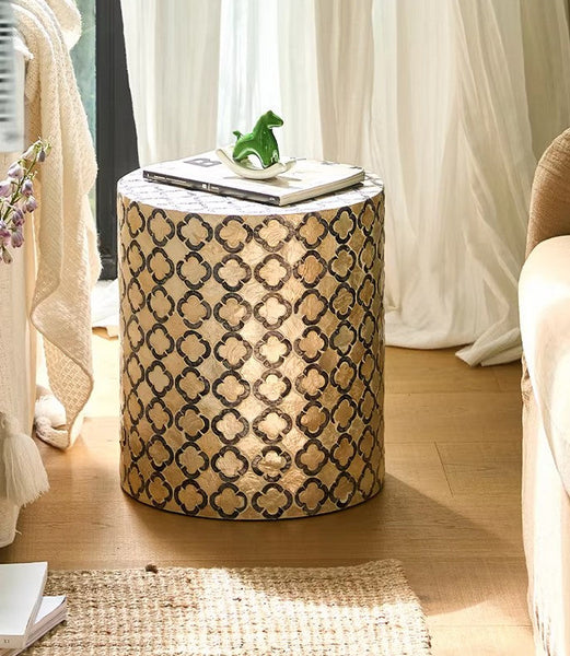Contemporary Bedside Table, Bedside Small Side Table, Creative Coffee Table, Contemporary Side Table, Modern Side Table, Small End Table, Portable Casual Side Table, Shell Small Sofa Side Table-Grace Painting Crafts