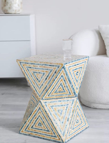 Modern Small End Table, Contemporary Small Sofa Side Table, Unique Shell Small Side Table, Portable Casual Side Table, Creative Coffee Table-Grace Painting Crafts