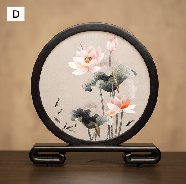 Exclusive Business Present Panda Embroidered Decor, Traditional Chinese Suzhou Embroidery Ornament, Premium Souvenir, Unique Birthday Gift-Grace Painting Crafts