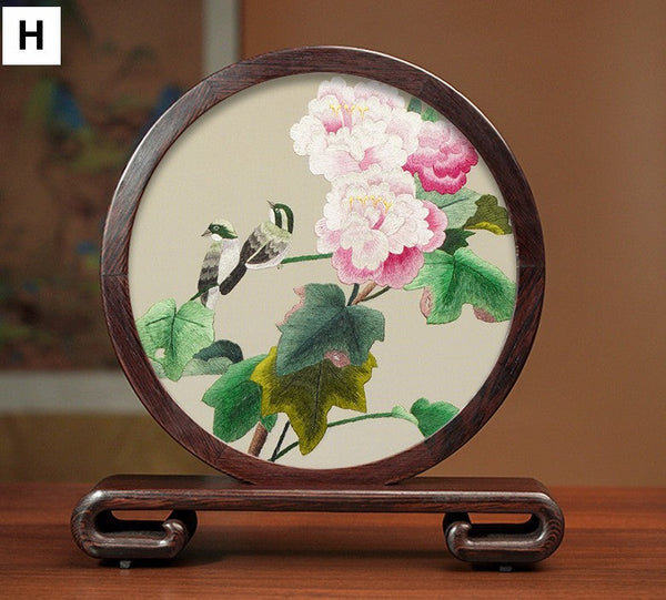 Traditional Chinese Suzhou Silk Embroidered Ornament, Premium Souvenir, Exclusive Business Presents, Creative Birthday Gift, Flower and Birds Embroidery Ornaments-Grace Painting Crafts