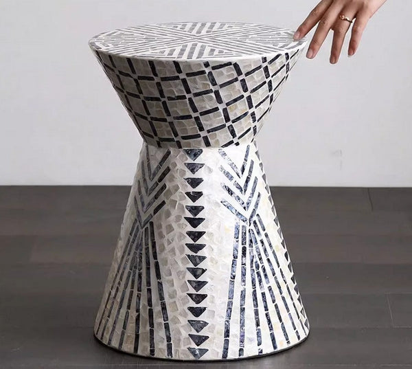 Modern Portable Casual Side Table, Contemporary Round Side Table, Creative Coffee Table, Bedside Small Side Table, Shell Small Sofa Side Table-Grace Painting Crafts