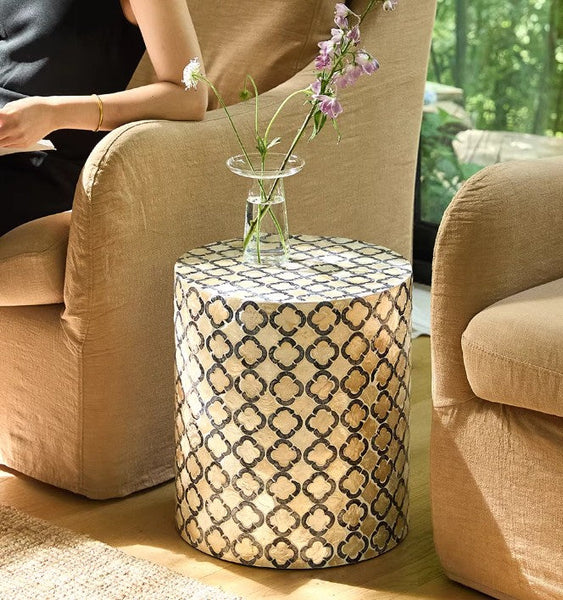 Contemporary Bedside Table, Bedside Small Side Table, Creative Coffee Table, Contemporary Side Table, Modern Side Table, Small End Table, Portable Casual Side Table, Shell Small Sofa Side Table-Grace Painting Crafts