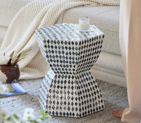Contemporary Bedside Table, Small End Table, Modern Side Table, Bedside Small Side Table, Shell Small Sofa Side Table, Portable Casual Side Table, Creative Coffee Table, Contemporary Side Table-Grace Painting Crafts
