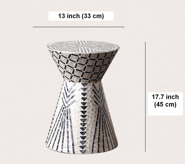 Contemporary Round Side Table, Creative Coffee Table, Bedside Small Side Table, Portable Casual Side Table, Shell Small Sofa Side Table-Grace Painting Crafts