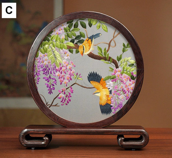 Premium Souvenir, Silk Embroidered Ornament, Exclusive Business Presents, Creative Birthday Gift, Traditional Chinese Suzhou Flower and Birds Embroidery Ornaments-Grace Painting Crafts