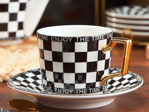 Creative Ceramic Coffee Cups for Office, Beautiful British Tea Cups, Creative Bone China Porcelain Tea Cup Set, Unique Tea Cups and Saucers in Gift Box as Birthday Gift-Grace Painting Crafts