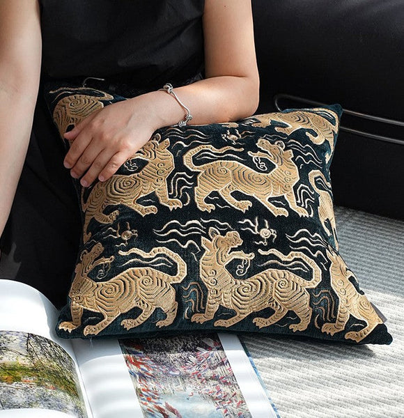 Embroidery Tiger Pattern Pillows for Couch, Contemporary Modern Sofa Pillows, Decorative Throw Pillows for Bedroom, Large Modern Sofa Pillow for Living Room-Grace Painting Crafts