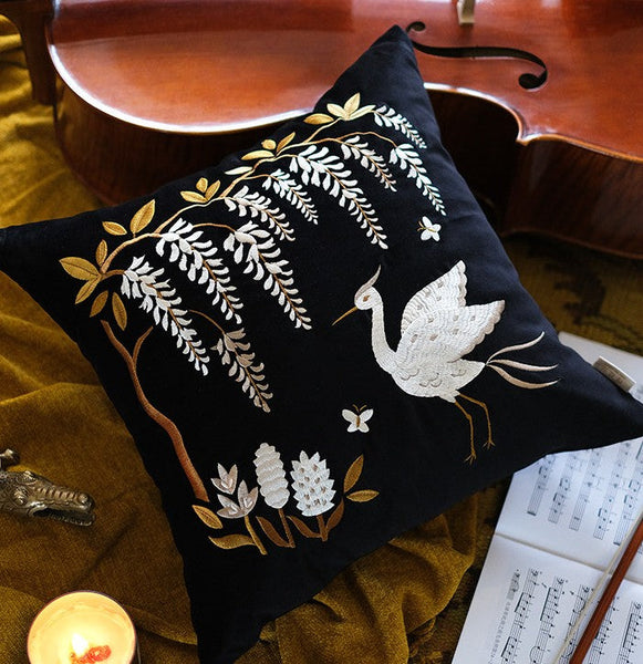 Decorative Pillow Arrangement Ideas for Bed, Embroidered Egret Cushion, Vintage Decorative Pillows, Luxury Decorative Pillows for Couch, Modern Throw Pillows for Couch-Grace Painting Crafts
