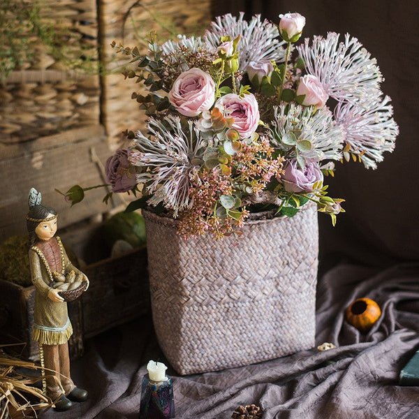Modern Artificial Flowers for Home Decoration, Rose Flowers, Eucalyptus Globulus, Holly Leaf, Bedroom Flower Arrangement Ideas, Spring Flower Arrangement for Living Room-Grace Painting Crafts