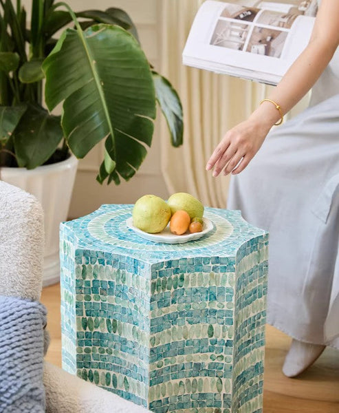 Contemporary Side Table, Contemporary Bedside Table, Bedside Small Side Table, Shell Small Sofa Side Table, Modern Side Table, Small End Table, Portable Casual Side Table, Creative Coffee Table-Grace Painting Crafts