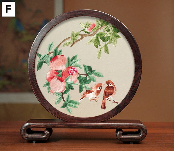 Silk Embroidered Ornament, Premium Souvenir, Exclusive Business Presents, Creative Birthday Gift, Traditional Chinese Suzhou Flower and Birds Embroidery Ornaments-Grace Painting Crafts