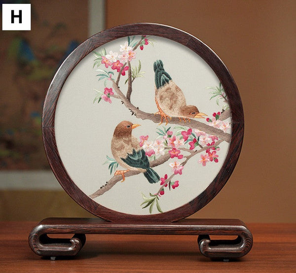 Silk Embroidered Ornament, Premium Souvenir, Exclusive Business Presents, Creative Birthday Gift, Traditional Chinese Suzhou Flower and Birds Embroidery Ornaments-Grace Painting Crafts