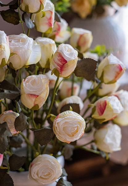 Creative Flower Arrangement Ideas for Home Decoration, Wedding Flowers, White Rose Flowers, Artificial Rose Floral for Dining Room Table, Bedroom Flower Arrangement Ideas, Botany Plants-Grace Painting Crafts