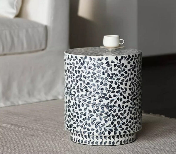 Portable Casual Side Table, Contemporary Round Side Table, Creative Coffee Table, Bedside Small Side Table, Shell Small Sofa Side Table, Contemporary Side Table-Grace Painting Crafts