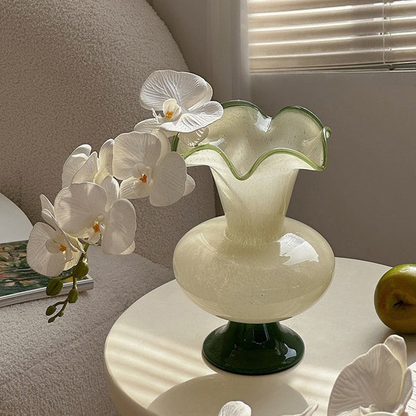 Bouquet Flower Vase, Vintage Glass Flower Vases, Water Holding Flower Vases, Glass Bud Vases, Handmade Flower Vases on Table-Grace Painting Crafts