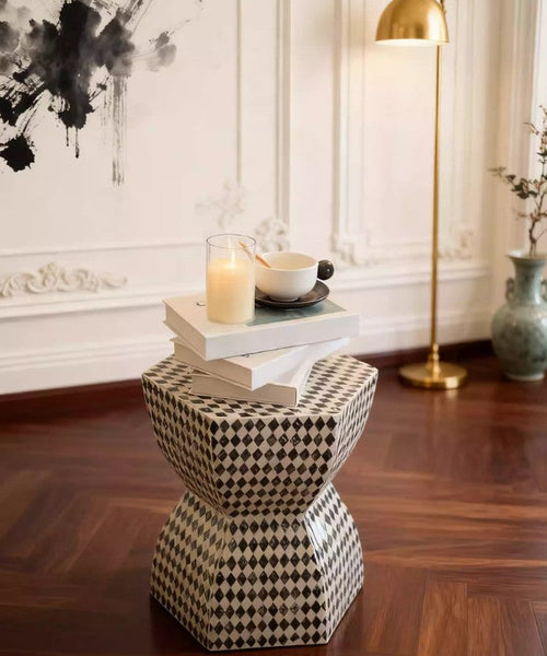 Modern Side Table, Bedside Small Side Table, Contemporary Bedside Table, Small End Table, Shell Small Sofa Side Table, Portable Casual Side Table, Creative Coffee Table, Contemporary Side Table-Grace Painting Crafts
