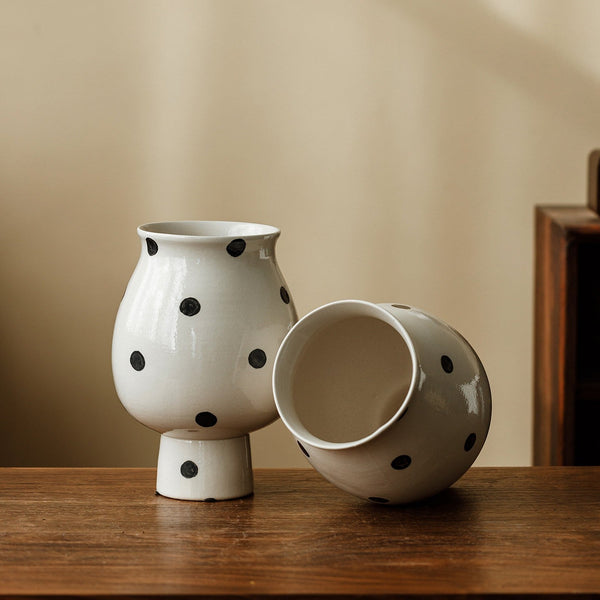 Ceramic Bud Vases, Small Flower Vases on Table, Handmade Water Holding Flower Vase, Modern Porcelain Flower Vases-Grace Painting Crafts