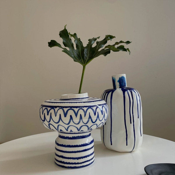 Handmade Water Holding Flower Vases, Modern Ceramic Flower Vases, Porcelain Bud Vases, Small Flower Vases on Table-Grace Painting Crafts