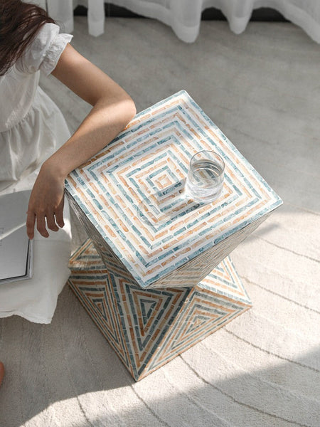 Contemporary Small Sofa Side Table, Shell Small Side Table, Unique Small End Table, Portable Casual Side Table, Creative Coffee Table-Grace Painting Crafts