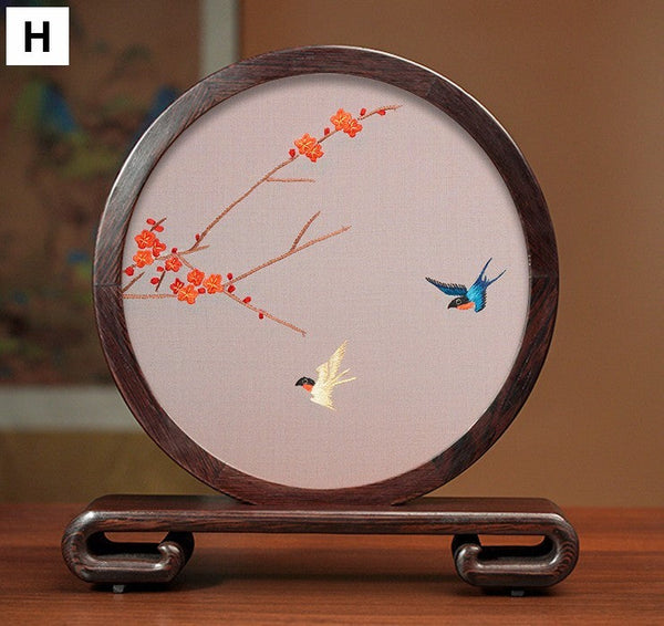 Traditional Chinese Suzhou Flower and Birds Silk Embroidery Ornaments, Exclusive Business Presents, Creative Birthday Gift, Premium Souvenir-Grace Painting Crafts