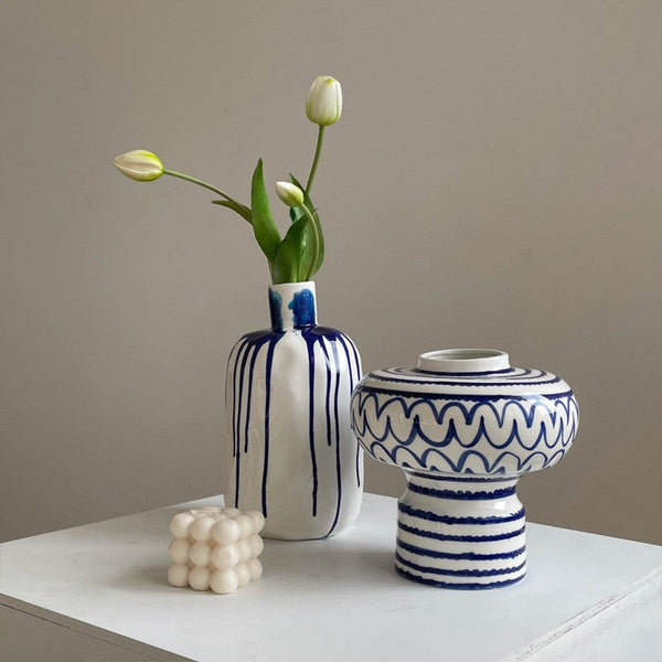 Handmade Water Holding Flower Vases, Modern Ceramic Flower Vases, Porcelain Bud Vases, Small Flower Vases on Table-Grace Painting Crafts