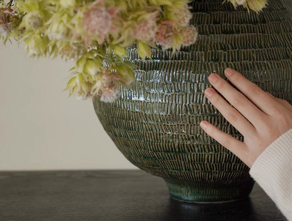 Centerpiece Ceramic Bouquet Vases, Green Porcelain Vases for Modern Home Decor, Large Contemporary Vases on Dining Table, Handmade Modern Flower Vase-Grace Painting Crafts