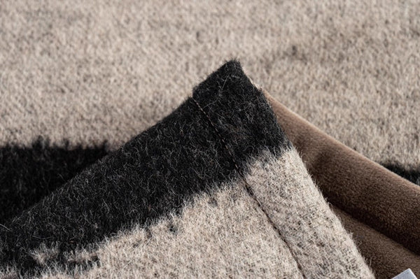 Modern Sofa Pillows for Couch, Contemporary Modern Sofa Pillows, Decorative Throw Pillows for Bedroom, Large Modern Pillow for Bedroom-Grace Painting Crafts