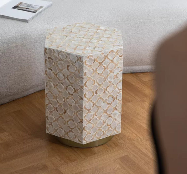 Portable Casual Side Table, Creative Coffee Table, Contemporary Small Sofa Side Table, Shell Small Side Table, Unique Small End Table-Grace Painting Crafts