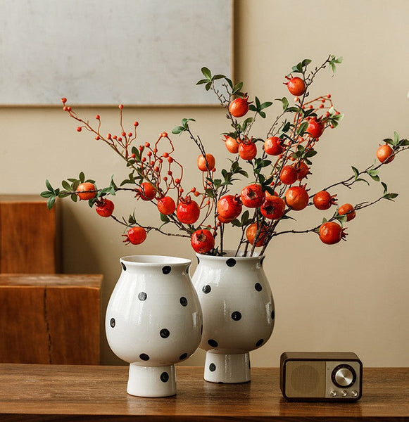Small Flower Vases on Table, Handmade Water Holding Flower Vase, Ceramic Bud Vases, Modern Porcelain Flower Vases-Grace Painting Crafts