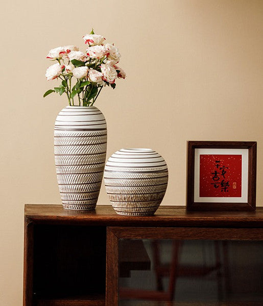 Centerpiece on Dining Table, Large Flower Vase on Table, Modern Bouquet Flower Vases, Handmade Pottery Flower Vases Urn, Water Holding Flower Vases-Grace Painting Crafts