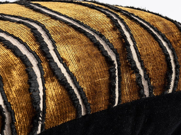 Golden Contemporary Pillows, Abstract Decorative Throw Pillows, Square Modern Throw Pillows for Couch, Large Simple Throw Pillow for Interior Design-Grace Painting Crafts