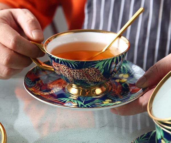 Creative Leopard Ceramic Coffee Cups, Unique Tea Cups and Saucers in Gift Box as Birthday Gift, Beautiful British Tea Cups, Creative Bone China Porcelain Tea Cup Set-Grace Painting Crafts