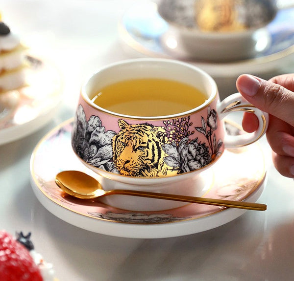Handmade Ceramic Cups with Gold Trim and Gift Box, Jungle Tiger Cheetah Porcelain Coffee Cups, Creative Ceramic Tea Cup and Saucer-Grace Painting Crafts
