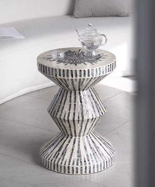 Bedside Small Side Table, Portable Casual Side Table, Shell Small Sofa Side Table, Contemporary Round Side Table, Creative Coffee Table-Grace Painting Crafts