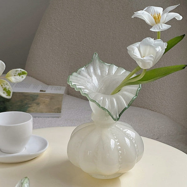 Modern Glass Flower Vases, Handmade Glass Bud Vases, Water Holding Flower Vases, Flower Vases on Table, Small Flower Vase-Grace Painting Crafts