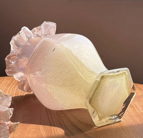 Water Holding Flower Vases, Glass Bud Vases, Bouquet Flower Vase, Vintage Glass Flower Vases, Handmade Flower Vases on Table-Grace Painting Crafts