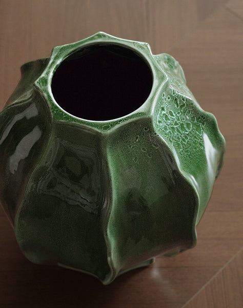 Large Contemporary Vases on Dining Table, Handmade Modern Flower Vase, Centerpiece Ceramic Bouquet Vases, Green Porcelain Vases for Modern Home Decor-Grace Painting Crafts