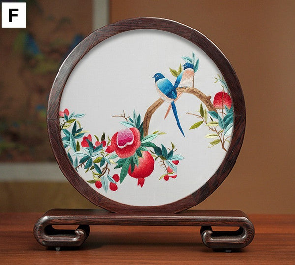 Elegant Silk Embroidery Ornaments, Traditional Chinese Suzhou Flower and Birds Silk Embroidery, Exclusive Business Presents, Creative Birthday Gift, Premium Souvenir-Grace Painting Crafts