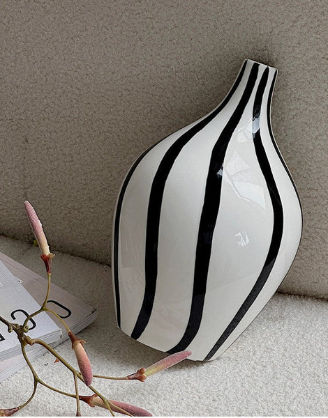 Porcelain Flower Vases, Modern Flower Vases on Table, Water Holding Flower Vases, Black and White Striped Ceramic Vase-Grace Painting Crafts