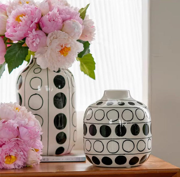 Ceramic Bud Vases, Black and White Polka Dot Flower Vase, Small Flower Vases on Table, Modern Porcelain Flower Vases, Handmade Water Holding Flower Vases-Grace Painting Crafts