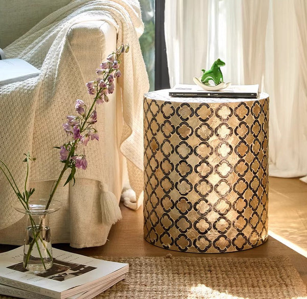 Contemporary Bedside Table, Bedside Small Side Table, Creative Coffee Table, Contemporary Side Table, Modern Side Table, Small End Table, Portable Casual Side Table, Shell Small Sofa Side Table-Grace Painting Crafts