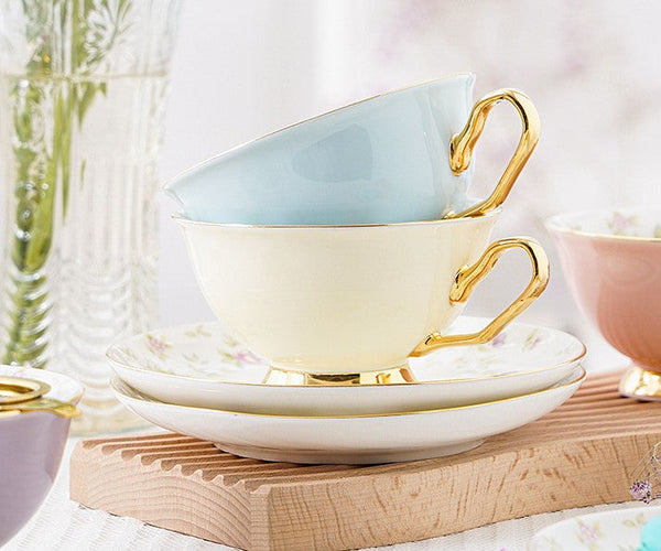 Elegant Ceramic Coffee Cups, Beautiful British Tea Cups, Unique Afternoon Tea Cups and Saucers in Gift Box, Royal Bone China Porcelain Tea Cup Set-Grace Painting Crafts